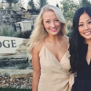 Meet your Posher, Lauren